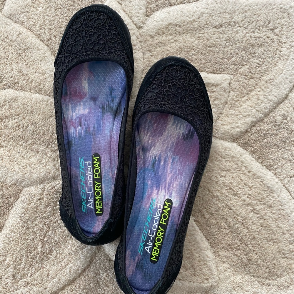 Sketchers memory foam ballet shoes